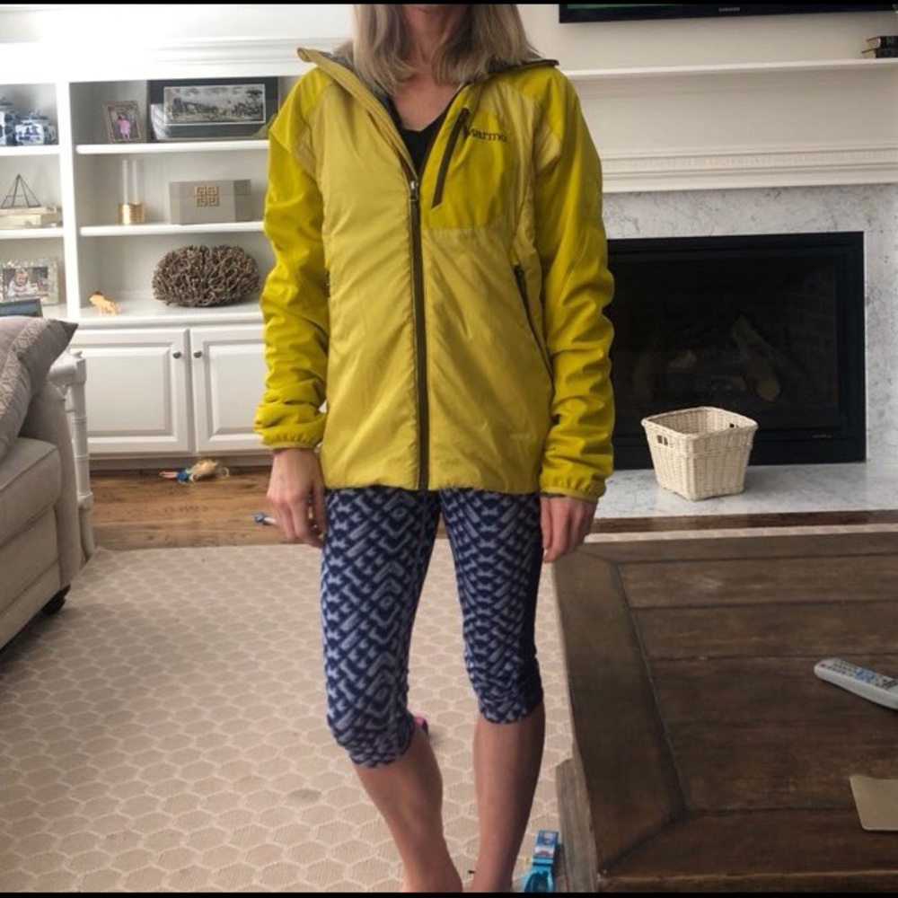 Marmot yellow jacket
